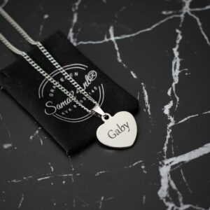 Bedel hartje naam gravure met ketting