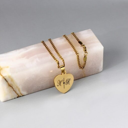 Bedel Initialen hartje gravure met ketting