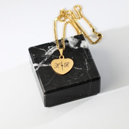 Bedel Initialen hartje gravure met ketting
