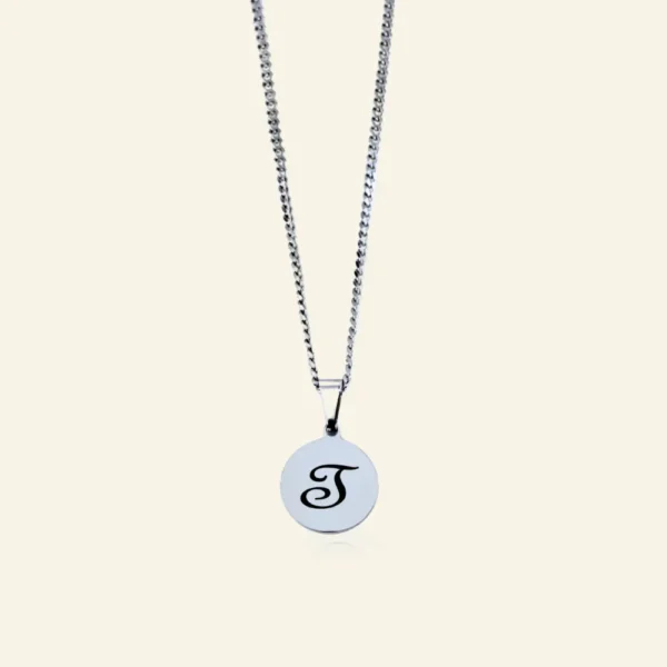 Bedel initial gravure zilverkleurig met ketting